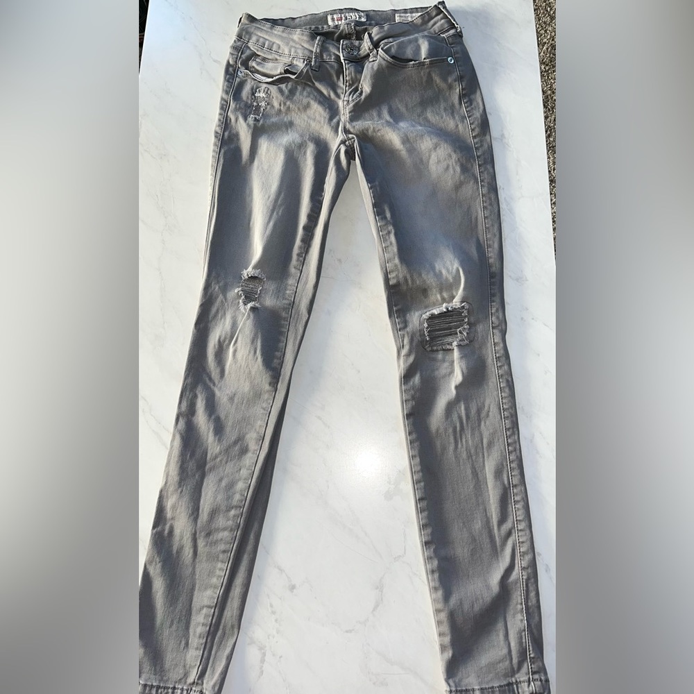 Guess Jeans